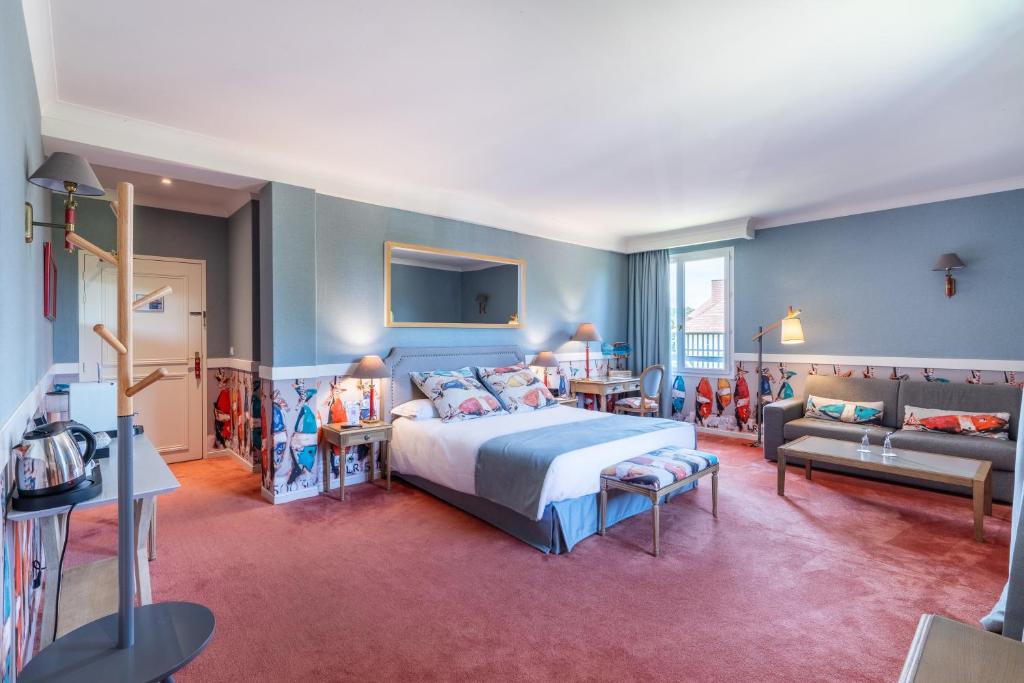 Le Manoir De La Poterie — love room à Cricquebœuf