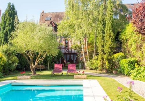 Au Charme Rabelaisien — love room à Amboise