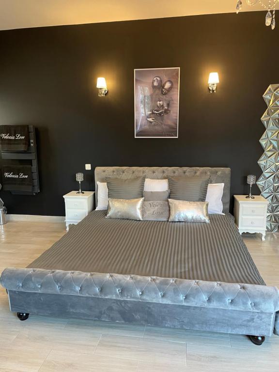 Velezia LOVE — love room à Roujan (17 km)