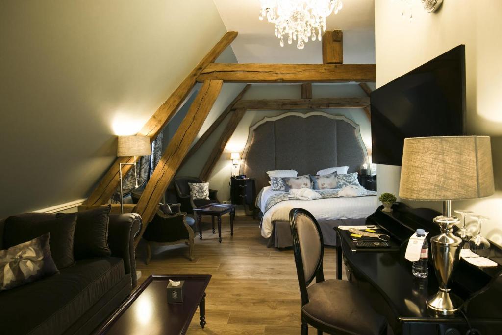 Le Grand Monarque — love room à Chartres
