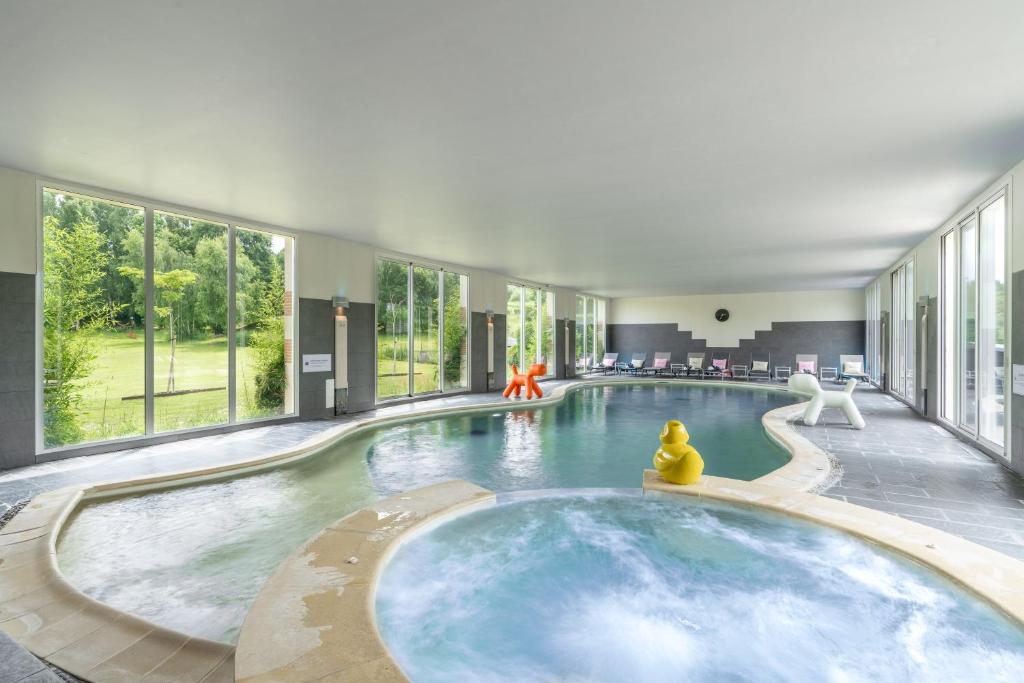 Le Manoir De La Poterie — love room à Cricquebœuf