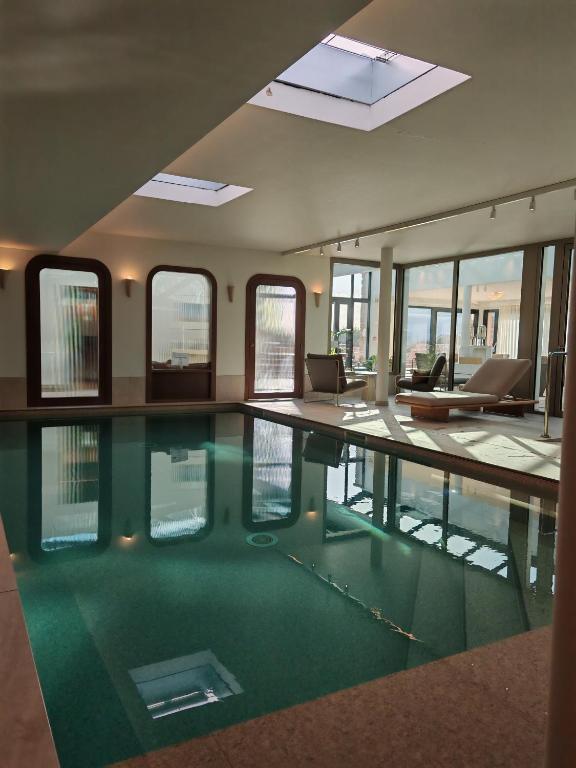 Hostellerie de la Pointe — love room à Plougonvelin