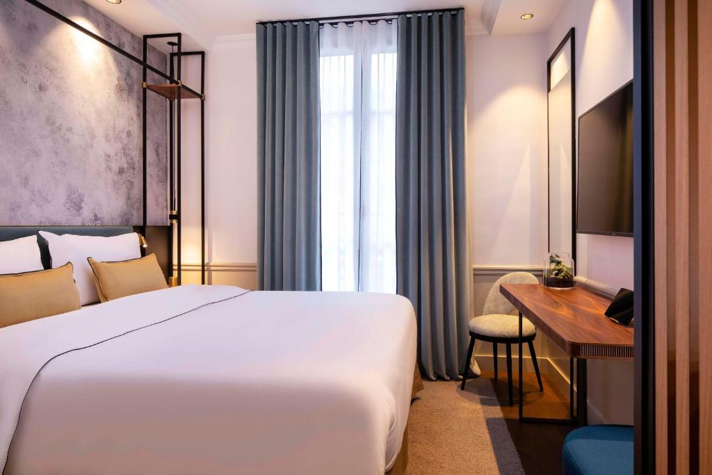 Victoria Palace Hotel — love room à Paris 6