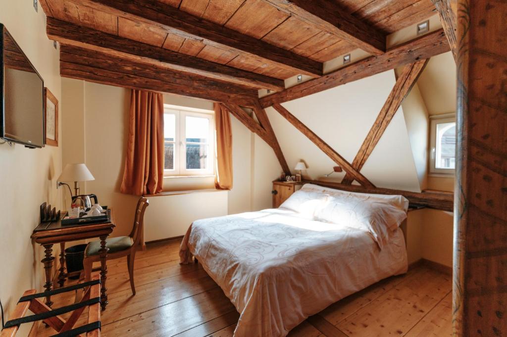 Hôtel & Spa Le Bouclier D'or — love room à Strasbourg