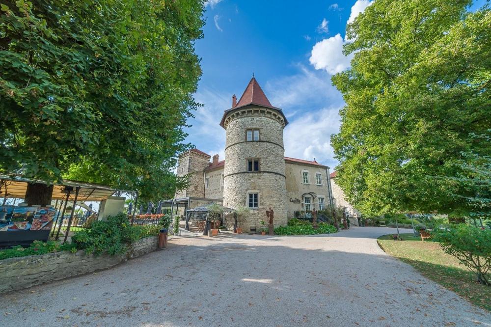 Château Chapeau Cornu — love room à Vignieu