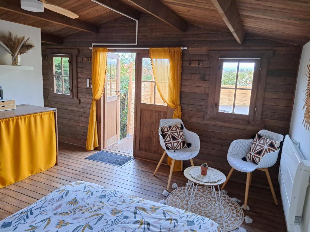 Cabane Spa Nord'GOUIS — love room à Cournon d'A. (8km)