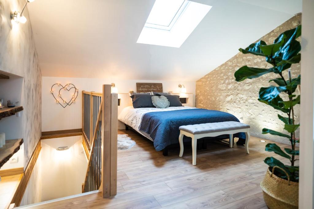 Les Charmes du Lac — love room à Saint-Cyr