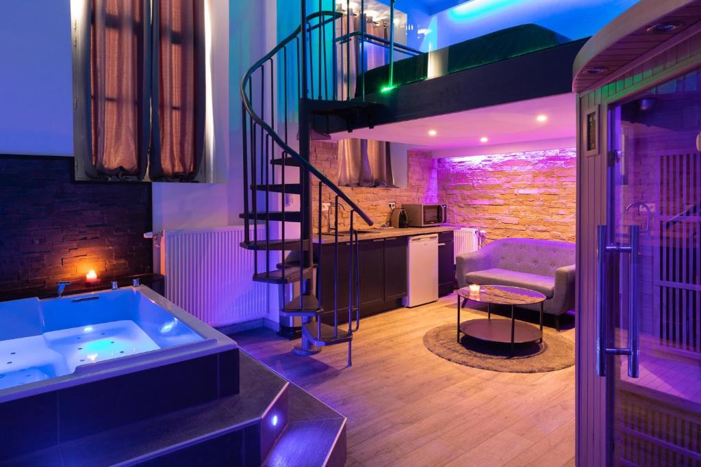 Spa privatif love room — love room à Dijon