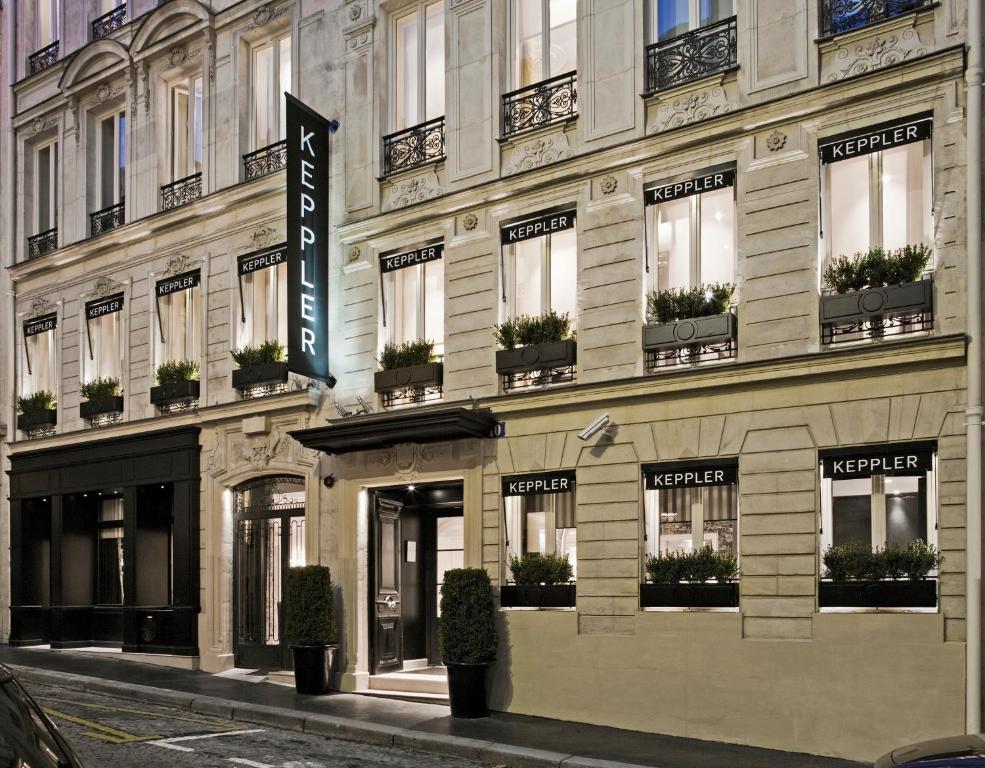 Hôtel Keppler — love room à Paris 16