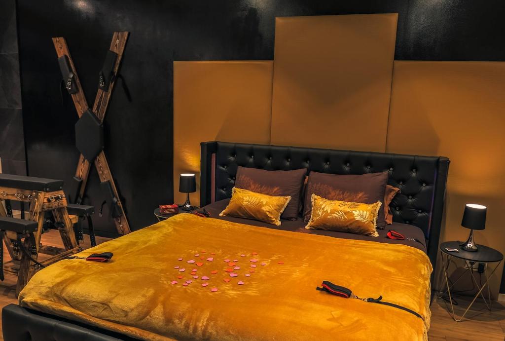 La Love Room Donjon — love room à Grasse