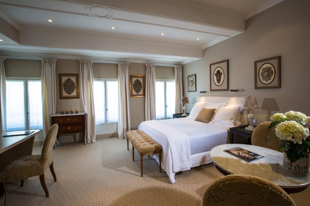 Hotel d'Europe — love room à Avignon
