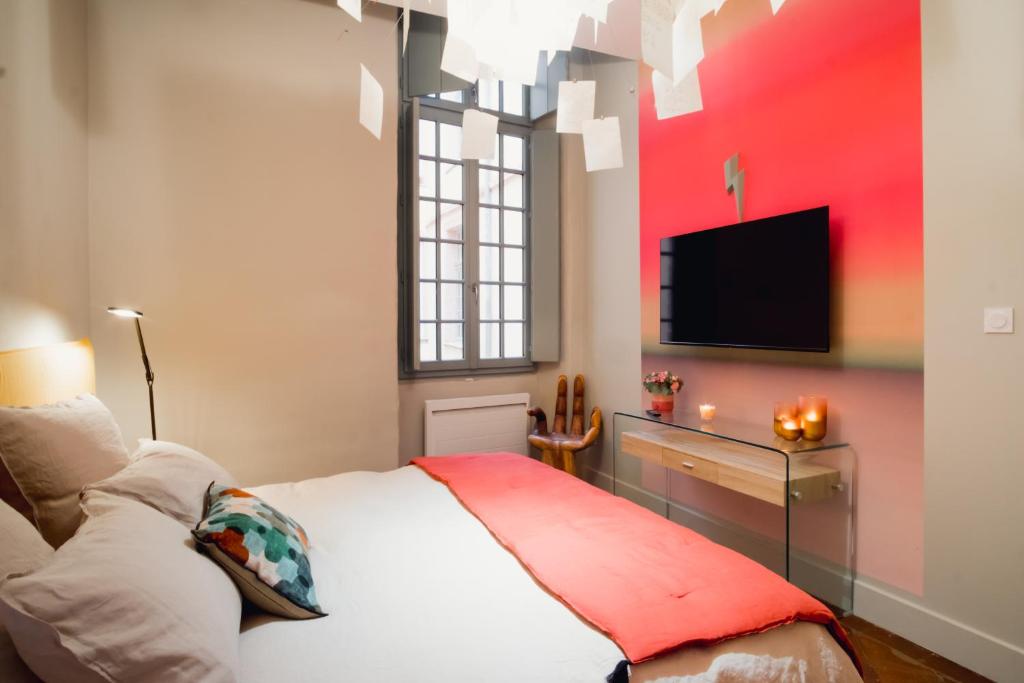 Room Five Montauban — love room à Montauban