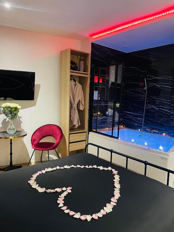 Relax Room — love room à Malakoff