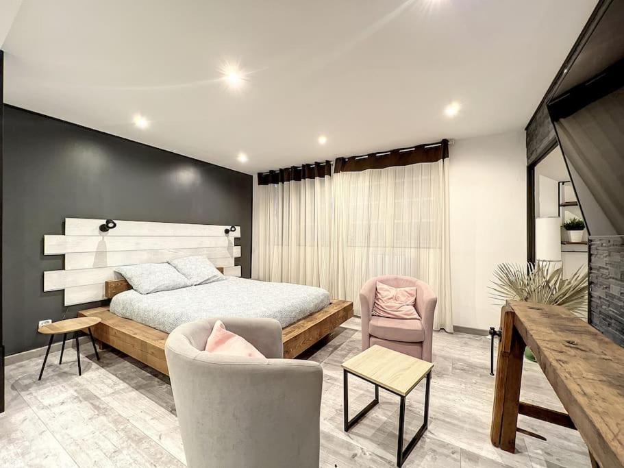 Dream Loft Jacuzzi — love room à Brest