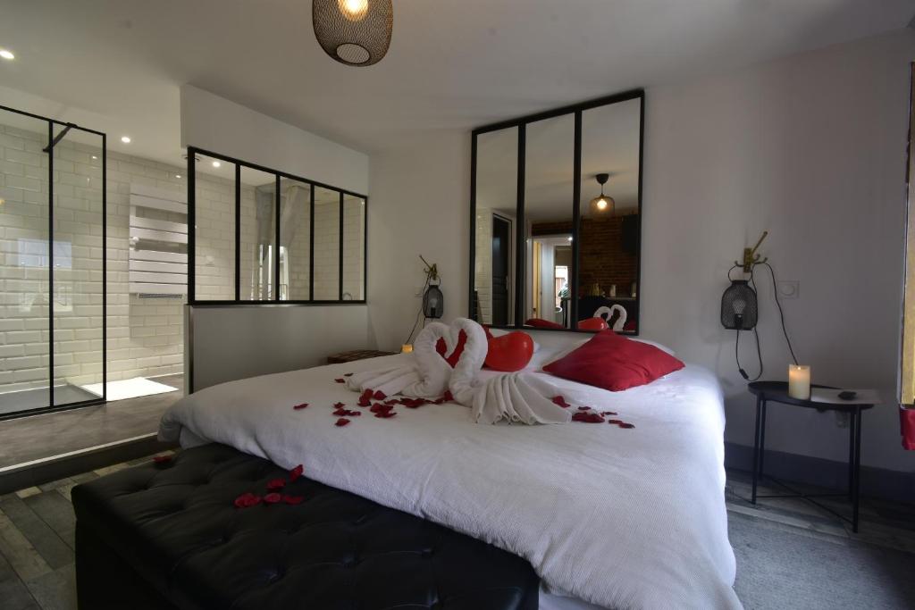Urban Love — love room à Verneuil d’Avre