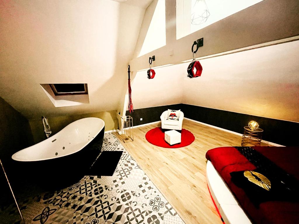 RedRoom — love room à Valenciennes