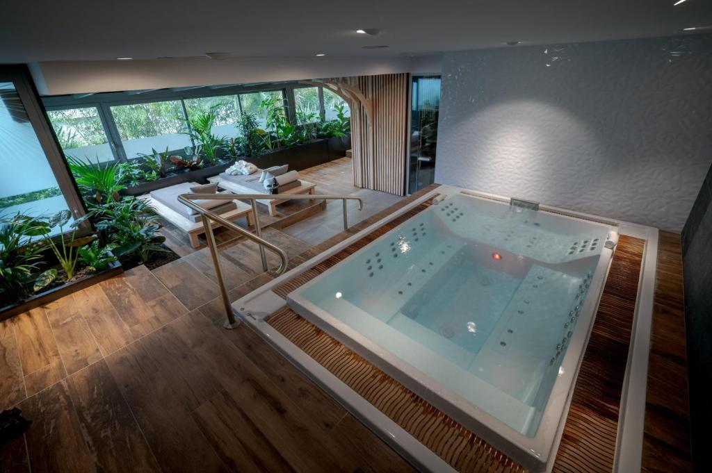 Central Park Hôtel & Spa — love room à La Rochelle