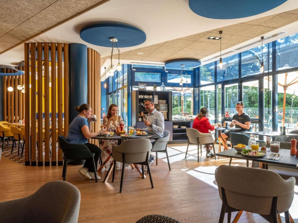 Novotel La Rochelle Centre — love room à La Rochelle