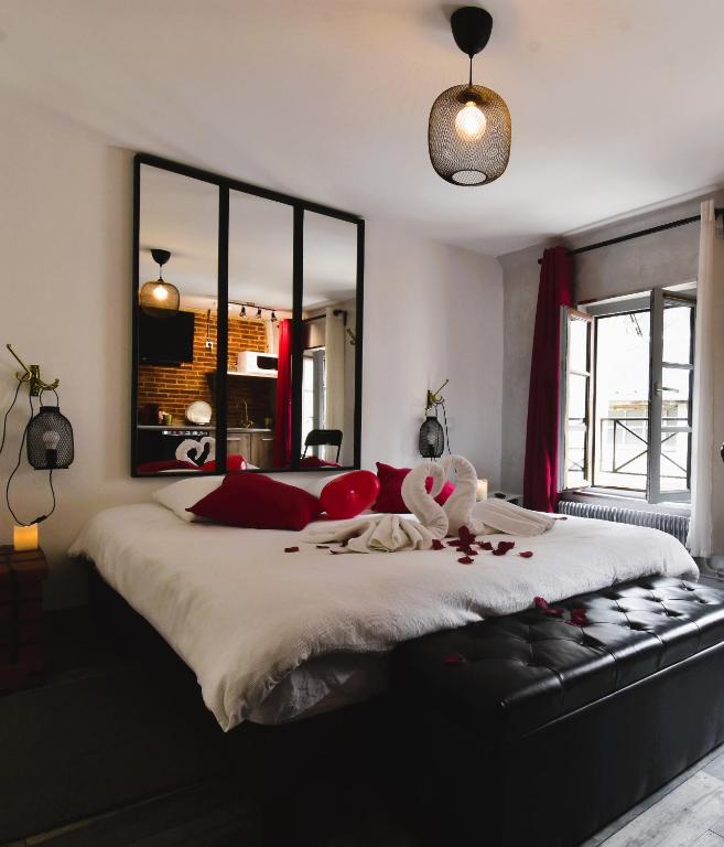Urban Love — love room à Verneuil d’Avre