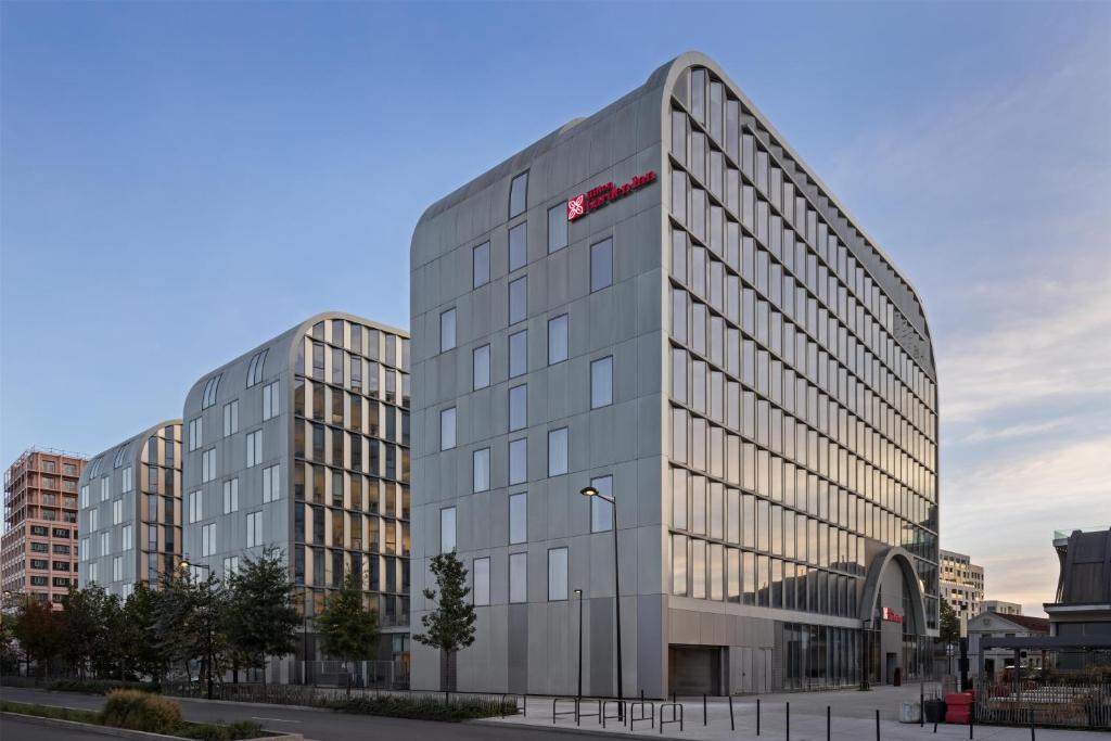 Hilton Garden Inn Bordeaux — love room à Bordeaux centre