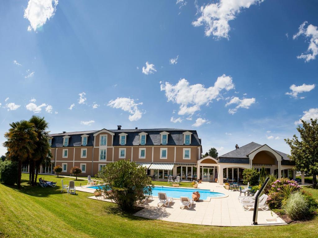 Alysson Hôtel — love room à Oloron-Sainte-Marie