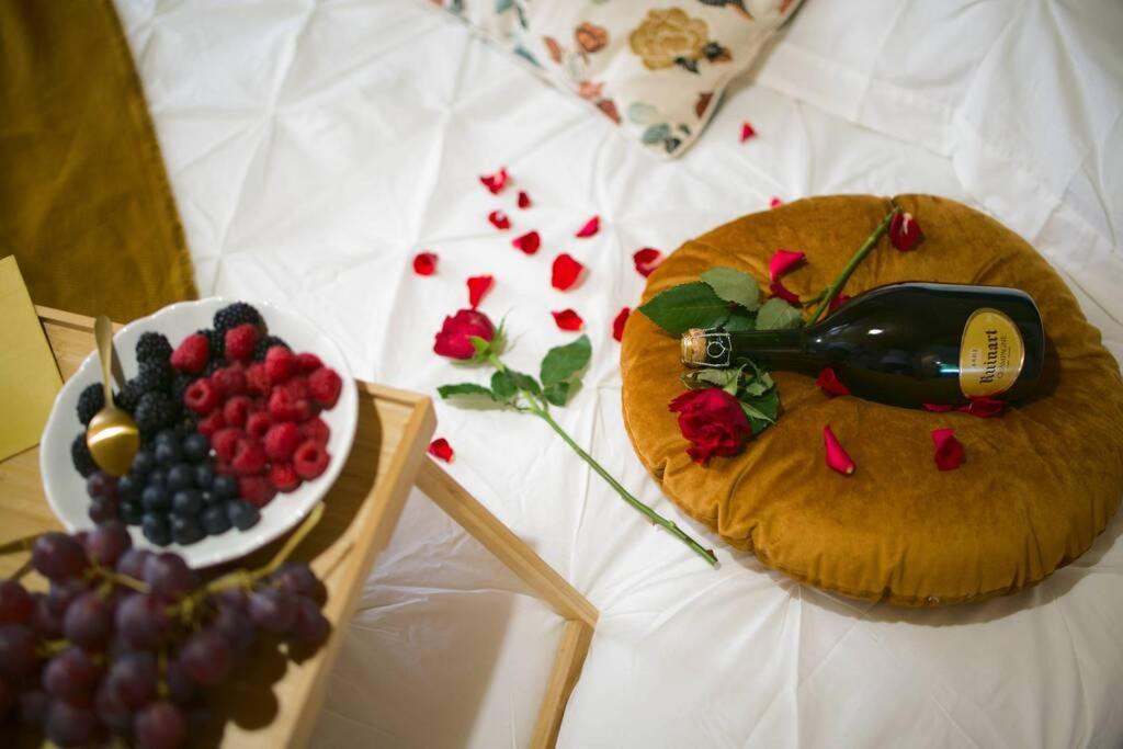 Arty room — love room à Mulhouse