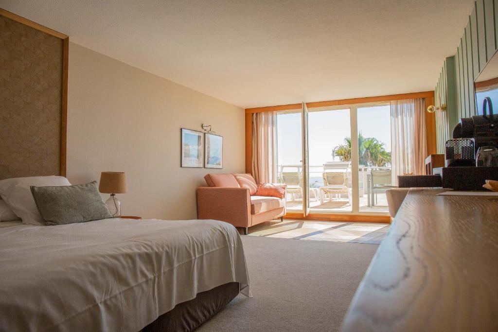 Hôtel Flamants Roses — love room à Canet-en-Roussillon