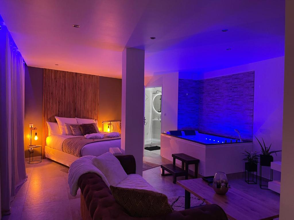 Suite privative avec spa — love room à Dijon