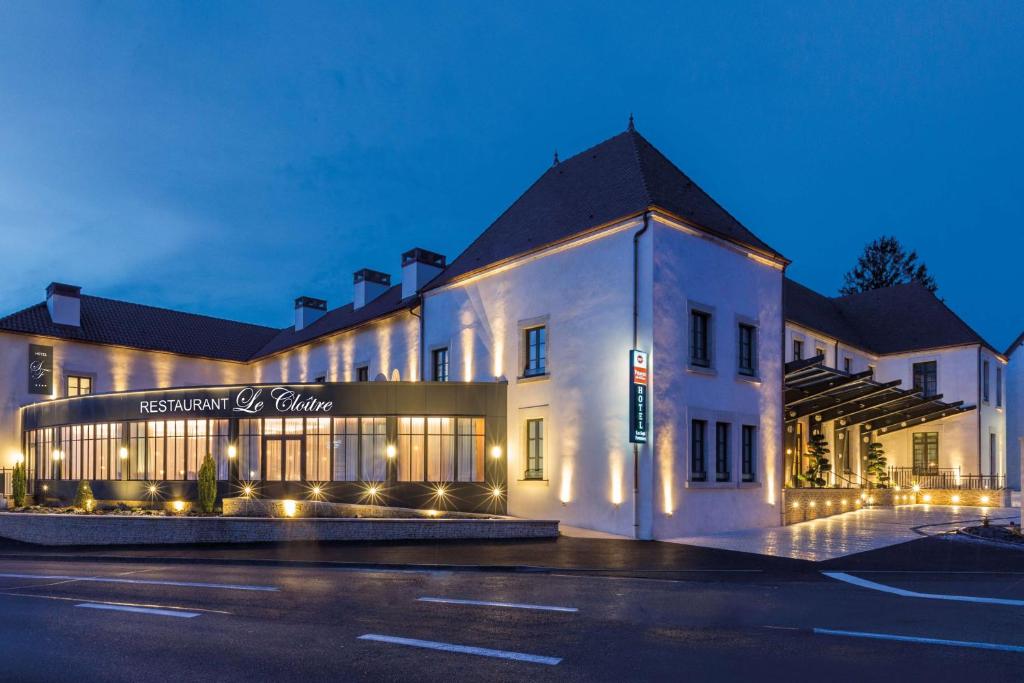 Hôtel Les Sept Fontaines — love room à Tournus