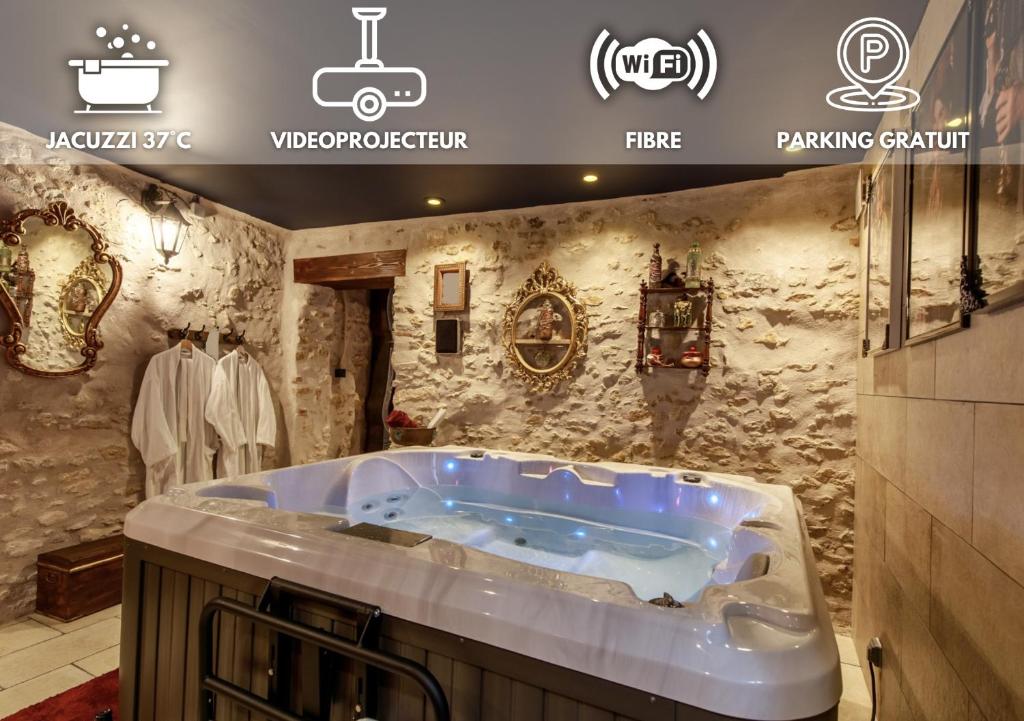 Le Spa du Sorcier — love room à Longeville-lès-Metz