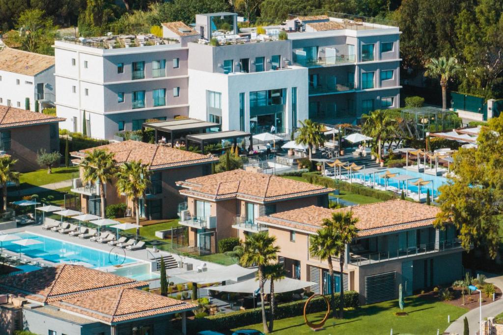 Le Kube — love room à Saint-Tropez