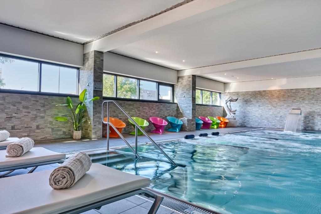 Hôtel Restaurant Athena Spa — love room à Strasbourg