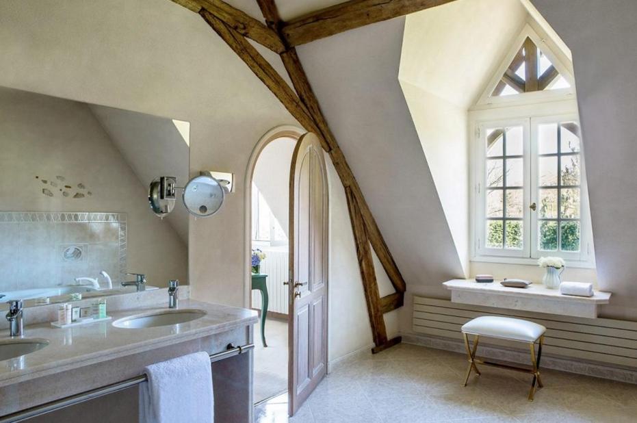 Les Hauts de Loire — love room à Onzain