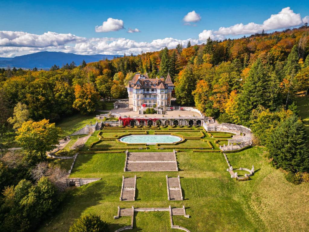 Château des Avenières — love room à Cruseilles