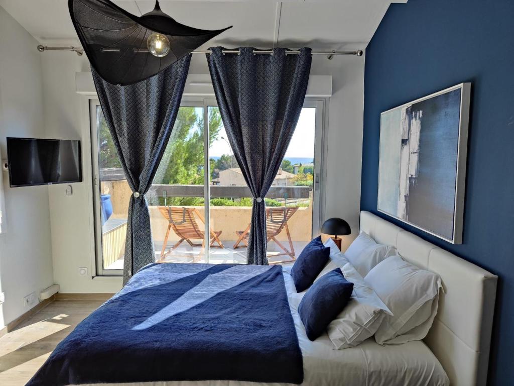 Suites JM Les Pins — love room à Bandol