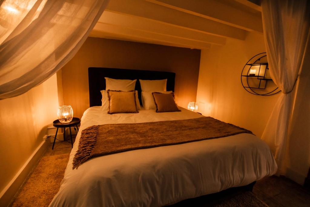 Suite Romantique Jacuzzi — love room à Montpellier