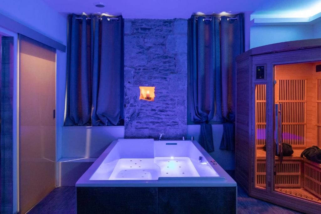 Cocooning spa — love room à Dijon