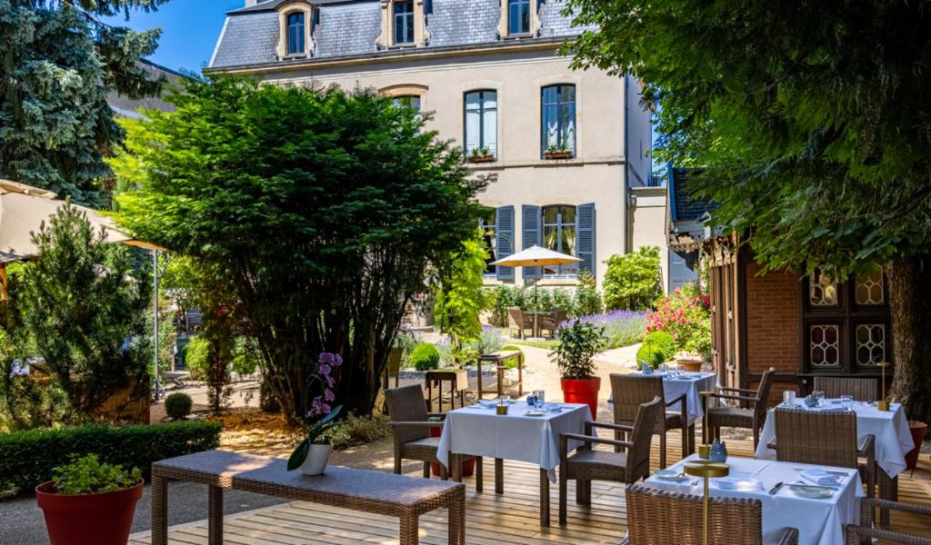 Hostellerie Cèdre & Spa — love room à Beaune