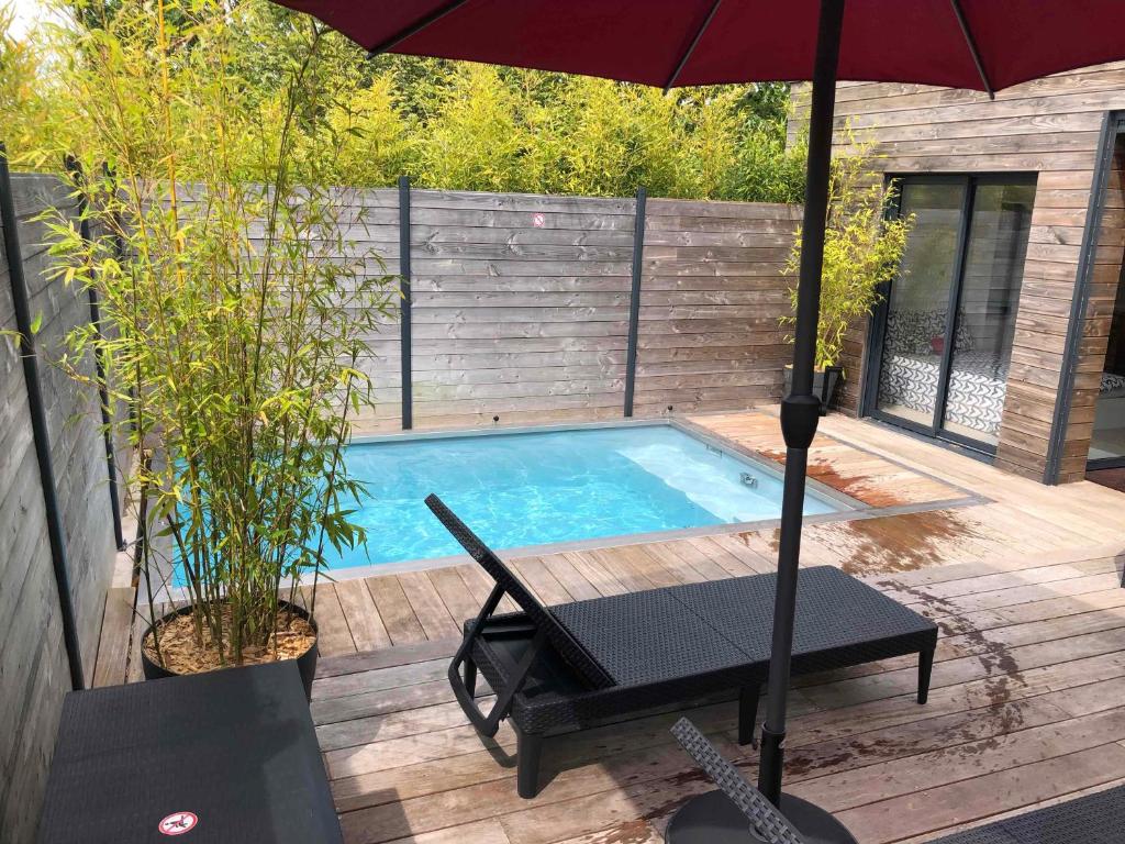 Loft avec Spa et Piscine — love room à Rennes