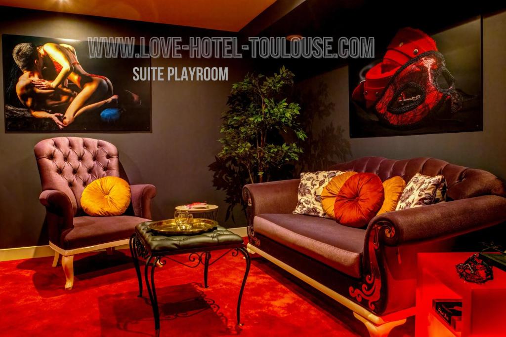 Love Suite Playroom — love room à Toulouse