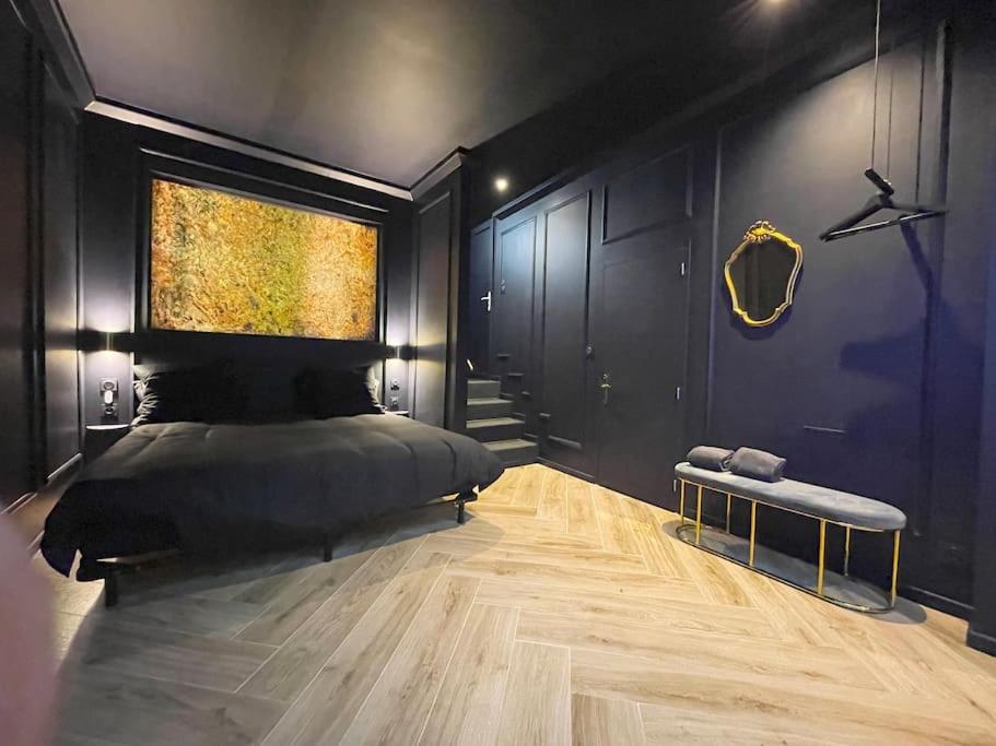 myinsolite-l'onyx — love room à Vauvert (22 km)
