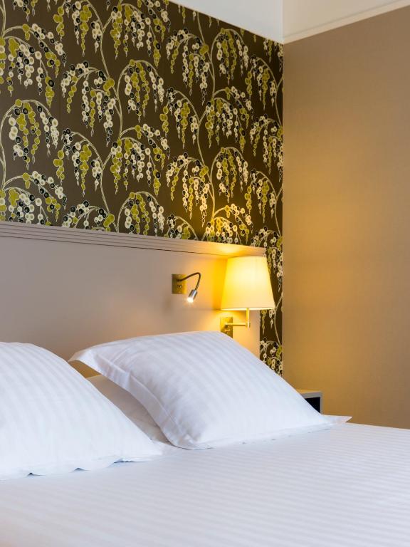 Oceania l'Hôtel de France — love room à Nantes