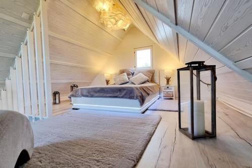 O bulles d'Agon Chalet Spa privé Plage — love room à Agon-Coutainville