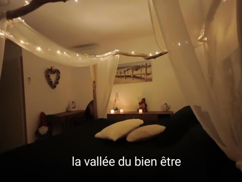 séjour bien-être balnéothérapie en vallée heureuse à Sorede — love room à Sorède