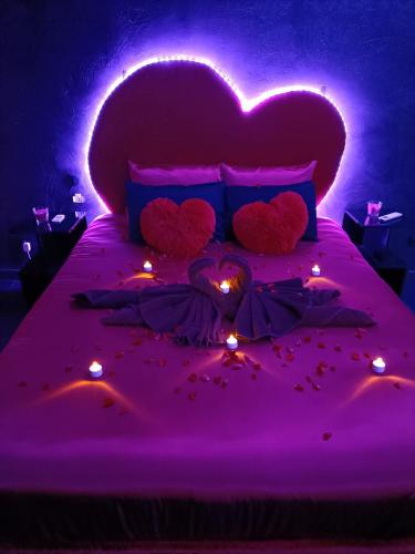 L'instant romance Le Romantique — love room à Castelnaudary