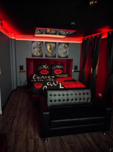 L'évasion Plaisir Privé SPA — love room à Saint-Pierre-de-Plesguen